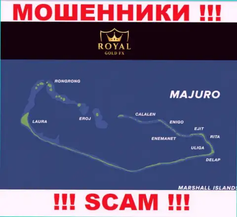 Советуем избегать работы с шулерами RoyalGoldFX Com, Majuro, Marshall Islands - их юридическое место регистрации